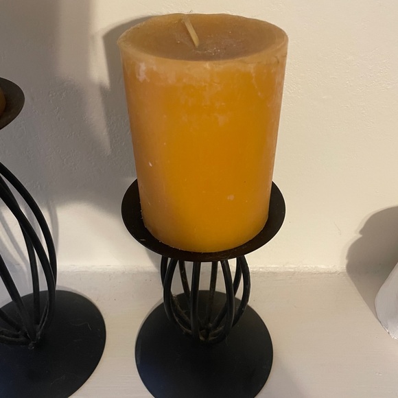 🕯️ Set of Candle Holders with Candles 🕯️ - Picture 4 of 6